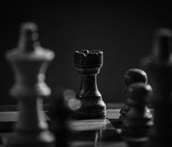 Define una estrategia de negocios contundente